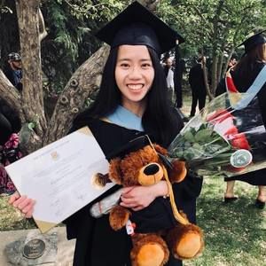 Meet your Posher, Linda